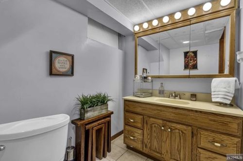 141 Cambridge Ave, Englewood NJ  07631-1624 exterior