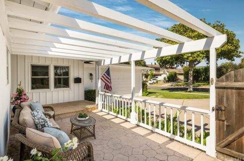 115 Via Alameda, Redondo Beach CA  90277-6609 exterior