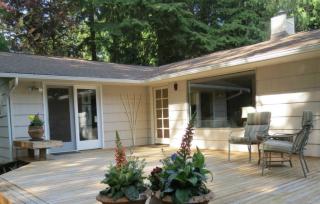 15616 60th Ave, Edmonds, WA 98026-4610