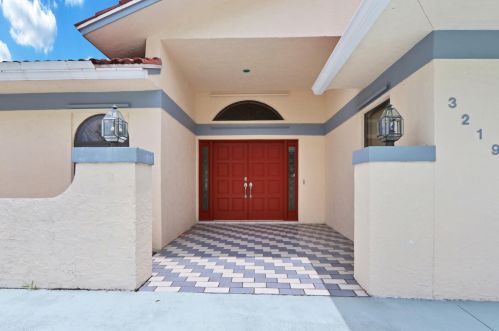 3219 Seaboard Ave, Palm City, FL 34990-3108