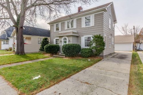 7712 26th Ave, Kenosha, WI 53143-5606