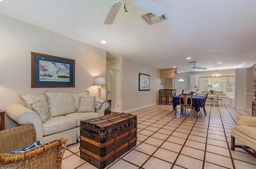 131 Cajeput Dr, Naples FL  34108-2614 exterior