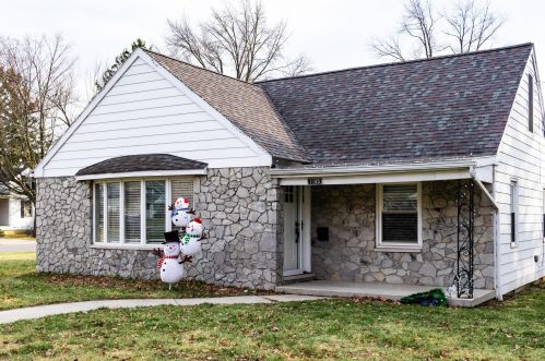 1195 Indiana Ave, Marion, OH 43302-5635