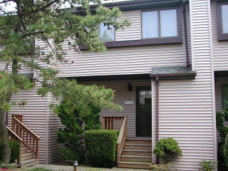 2 6th Ter, Pelican Island, NJ 08751-1352