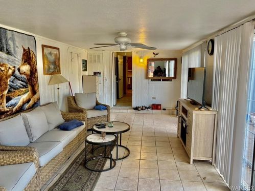 589 Holly St, Bullhead City AZ  86442-6245 exterior