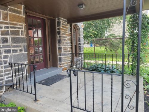 20 Athens Ave, Ardmore PA  19003-2140 exterior