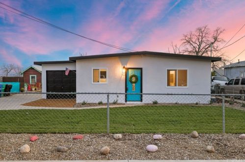 25735 7th St, San Bernardino, CA 92410-4709
