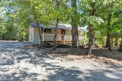 4803 Sierra Springs Dr, Pacific House, CA 95726-9429