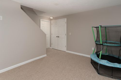 9743 Cherbourg Dr, Hamilton KY  41091-7623 exterior