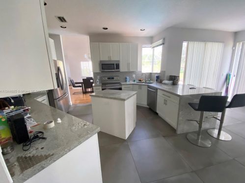 1231 179th Ave, Hollywood FL  33029-3162 exterior