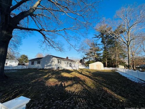 17 Hartshorn St, Killingly CT  06239-4118 exterior