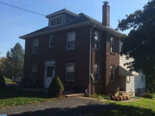 1560 Swamp Bridge Rd, Schoeneck, PA 17578-9334