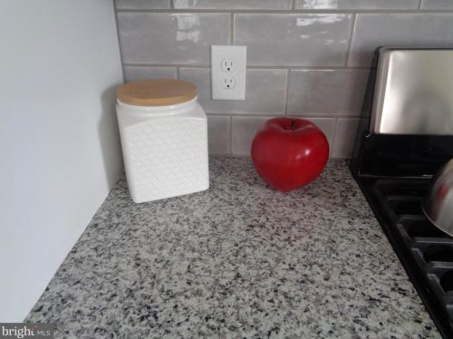 2316 Lexington Ave, Camden NJ  08110-1940 exterior