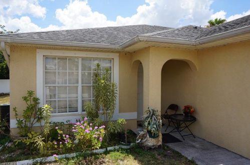 1415 1st Pl, Cape Coral, FL 33909-1224