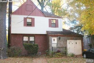 1104 Belle Ave, Teaneck NJ  07666-2779 exterior