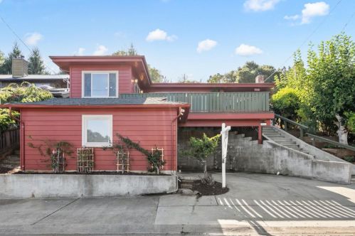 2126 Lyon Ave, Belmont, CA 94002-1639
