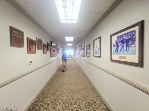 28425 Highgate Dr, Bonita Springs FL  34135-6832 exterior