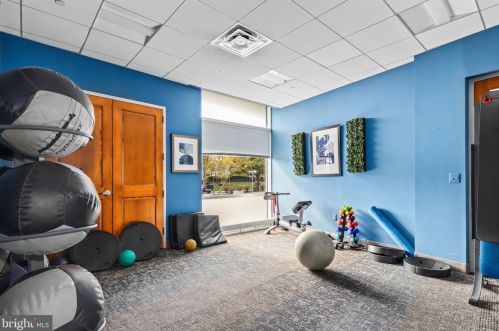 14757 Potomac Branch Dr, Woodbridge VA  22191-4030 exterior