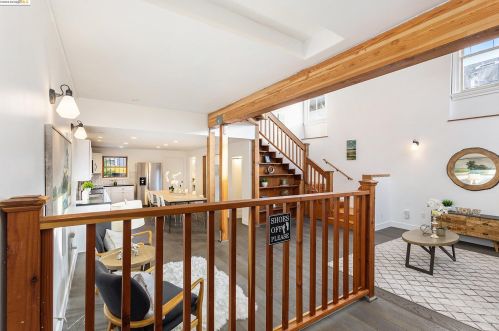 3026 Adeline St, Oakland CA 94608-4412 exterior