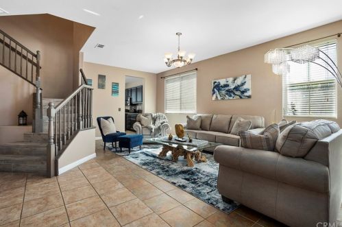 35815 Elizabeth Ln, Wildomar CA 92595-7853 exterior