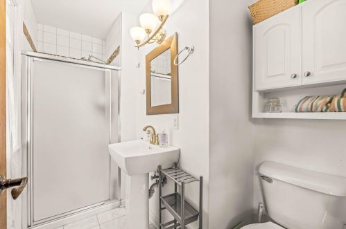 13245 Wilbur Dr, Waukesha WI  53151-5475 exterior