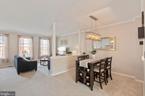 307 Dundee Pl, Fredericksburg VA  22405-2087 exterior