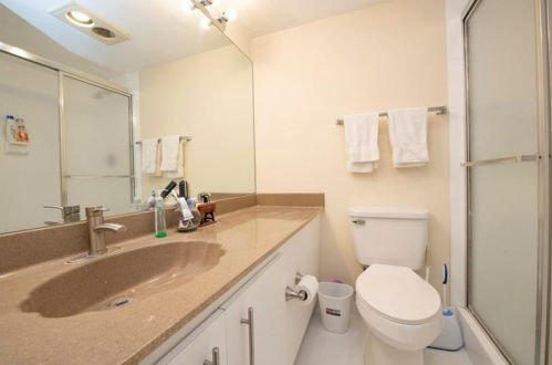 2802 46th Ave, Hollywood FL 33021-2927 exterior