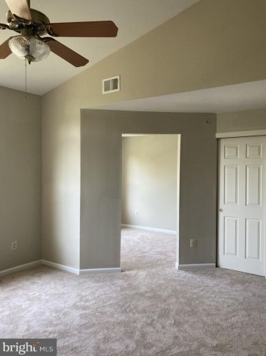 106 Dresher Woods Dr, Dresher PA  19025-1521 exterior