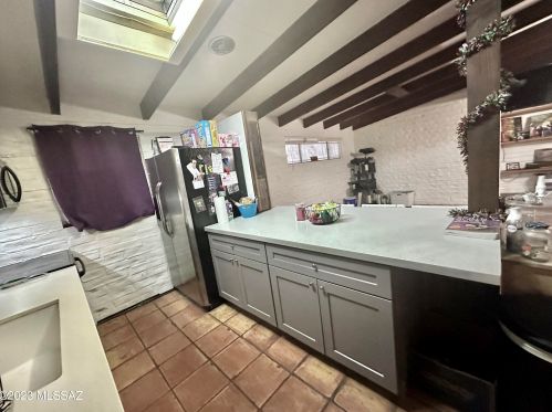 110 Montego Dr, Tucson AZ  85710-1315 exterior