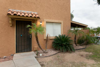 10203 8th Pl, Phoenix, AZ 85020-1517