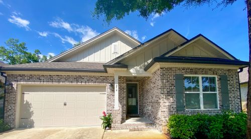 86 Oaktree Blvd, Freeport, FL 32439-3511