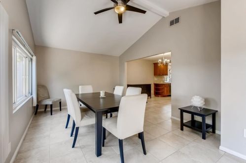 757 Honeydew Ln, Vista CA  92084-3115 exterior