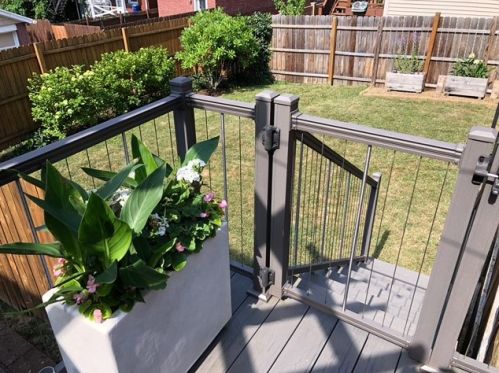 6108 Stanton Ave, Pittsburgh PA  15206-2266 exterior