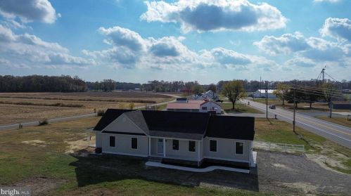 37099 Millsboro Hwy, Millsboro DE  19966-4169 exterior