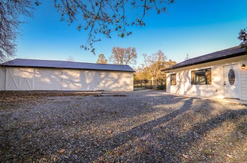 6331 Melody Ln, Newcastle CA  95658-9646 exterior