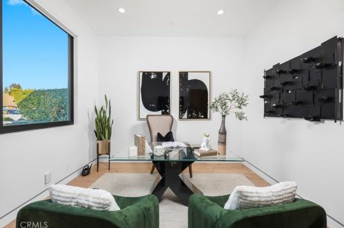 18852 Canyon Crest Dr, Orange CA 92861-2806 exterior