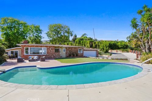 29 Rockinghorse Rd, Palos Verdes Estates CA  90275-6569 exterior