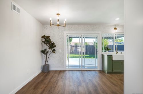 10159 Arrow Rock Ave, San Diego CA  92126-3619 exterior