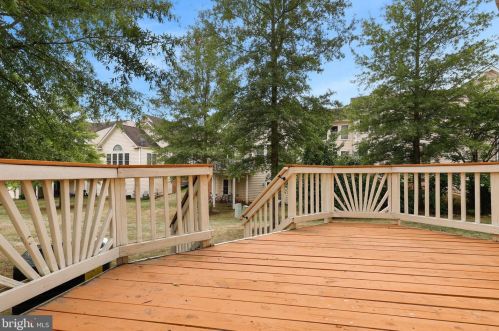 15843 Fourmile Creek Ct, Haymarket VA  20169-5427 exterior