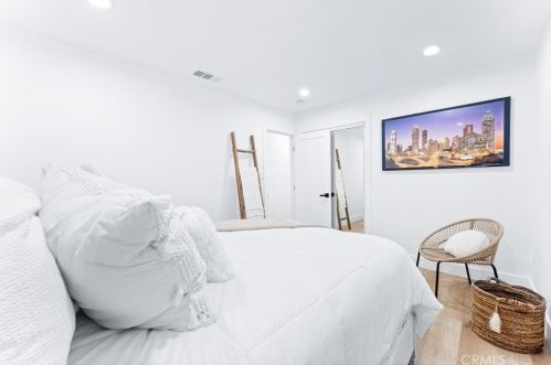 8421 Holder St, Buena Park CA  90620-3003 exterior