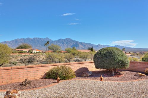 4835 Tropicana Dr, Green Valley, AZ 85622-5838