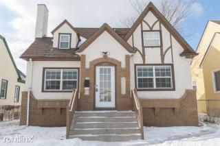 3227 James Ave, Minneapolis MN  55412-2441 exterior