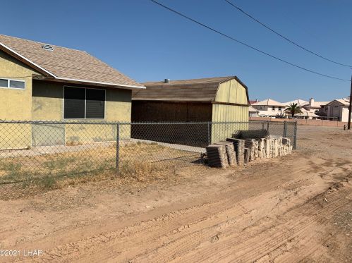 1075 Camino Del Rio Ct, Bullhead City, AZ 86442-7668