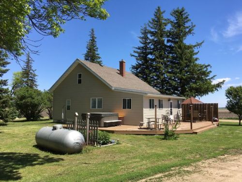 51327 770th St, Jackson, MN 56143-3770