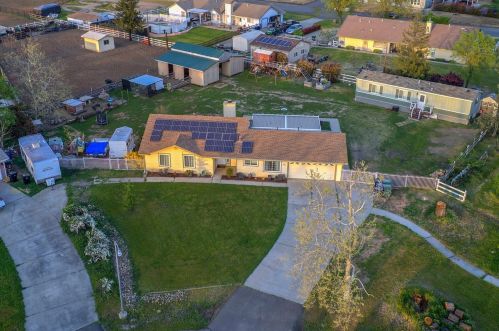 2031 Whisper Wind Ct, Elverta, CA 95626-9668