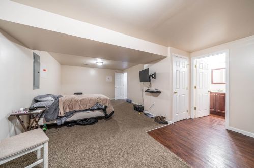 7381 Maybury Ct, Florence KY  41042-8137 exterior