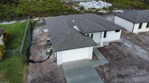 2514 13th St, Lehigh Acres, FL 33976-3110