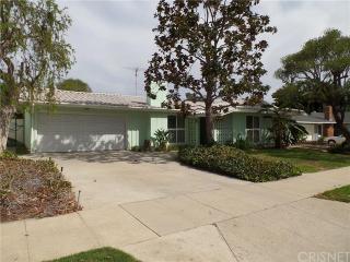 9656 Laramie Ave, Chatsworth CA  91311-5440 exterior