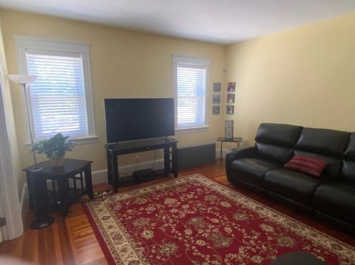 1556 Chalkstone Ave, Providence RI 02909-5532 exterior