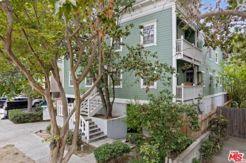 11262 La Maida St, North Hollywood, CA 91601-4530